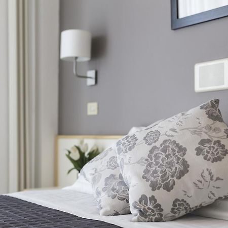 Hotel Carignano Ричоне Екстериор снимка